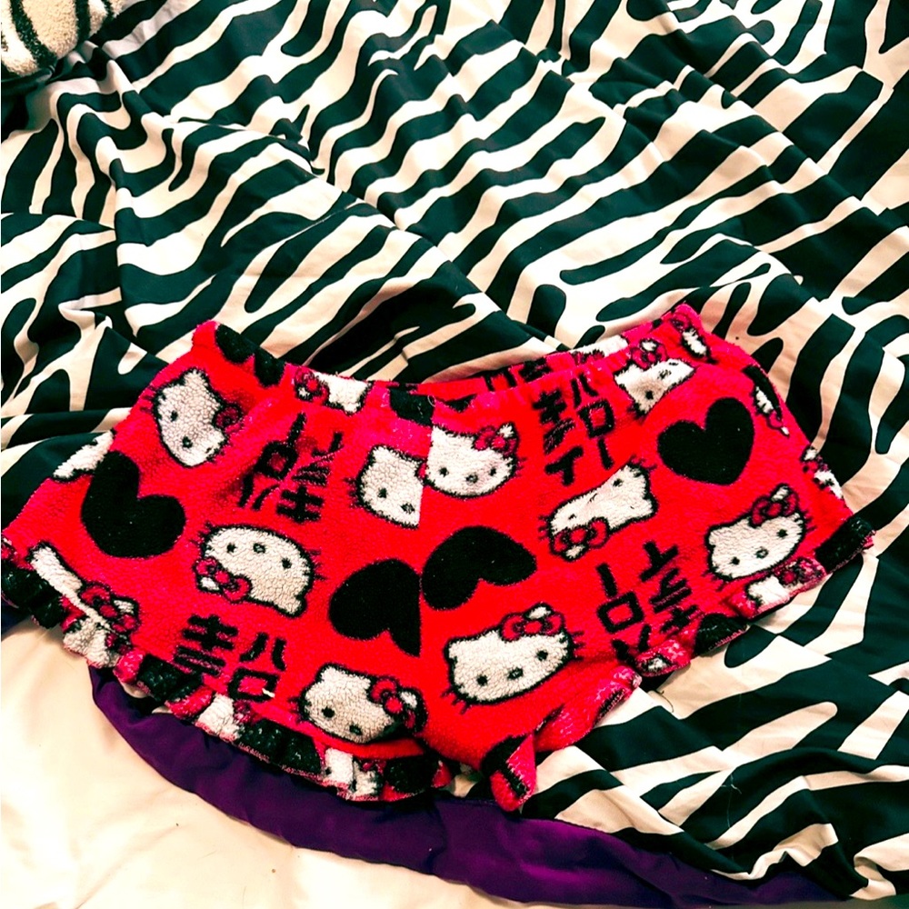 hello kitty shorts